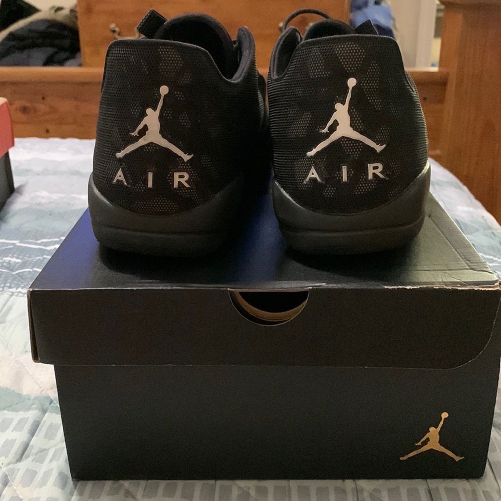 Jordan eclipse men’s size 13